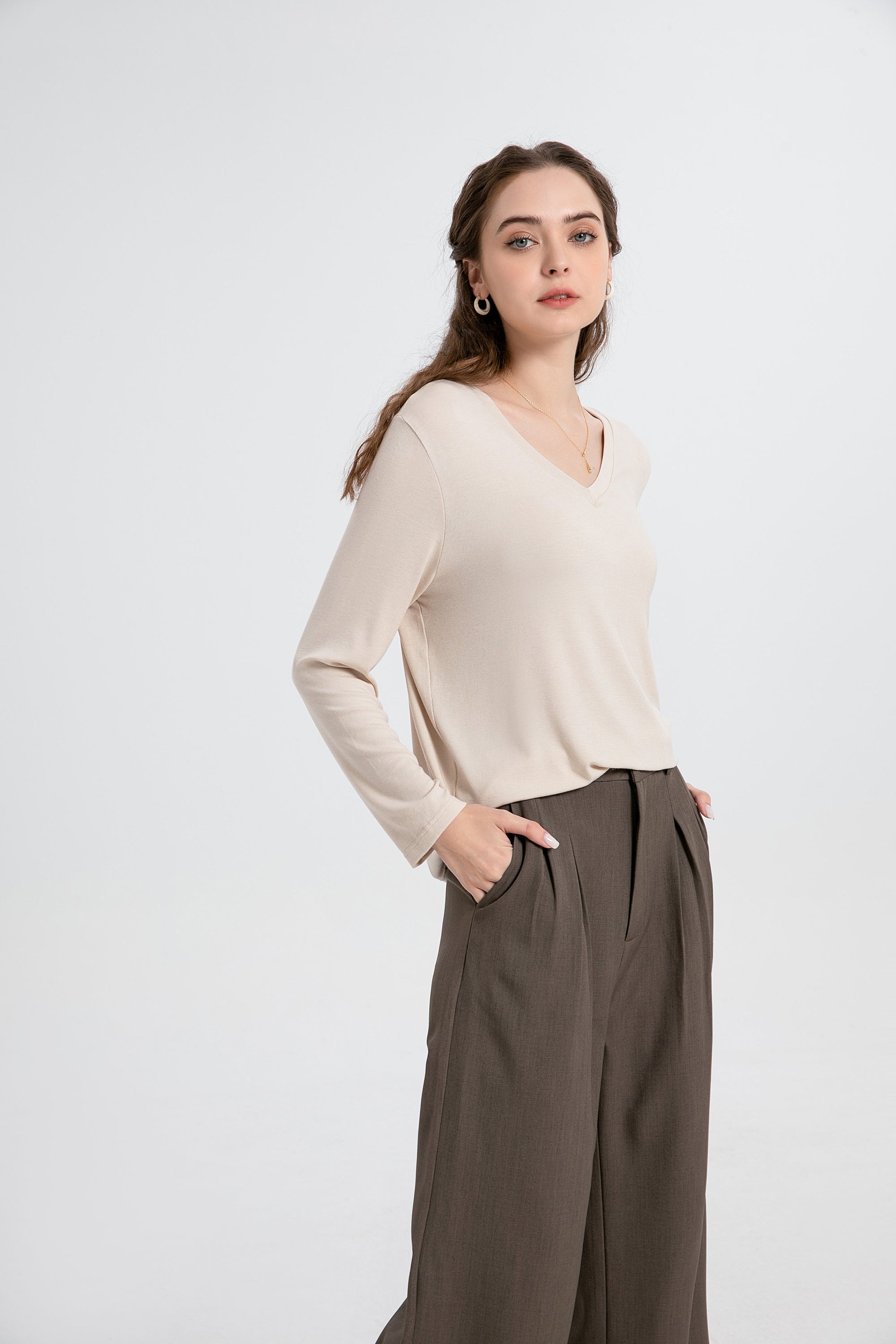 Relaxed V-neck Long Sleeve Top