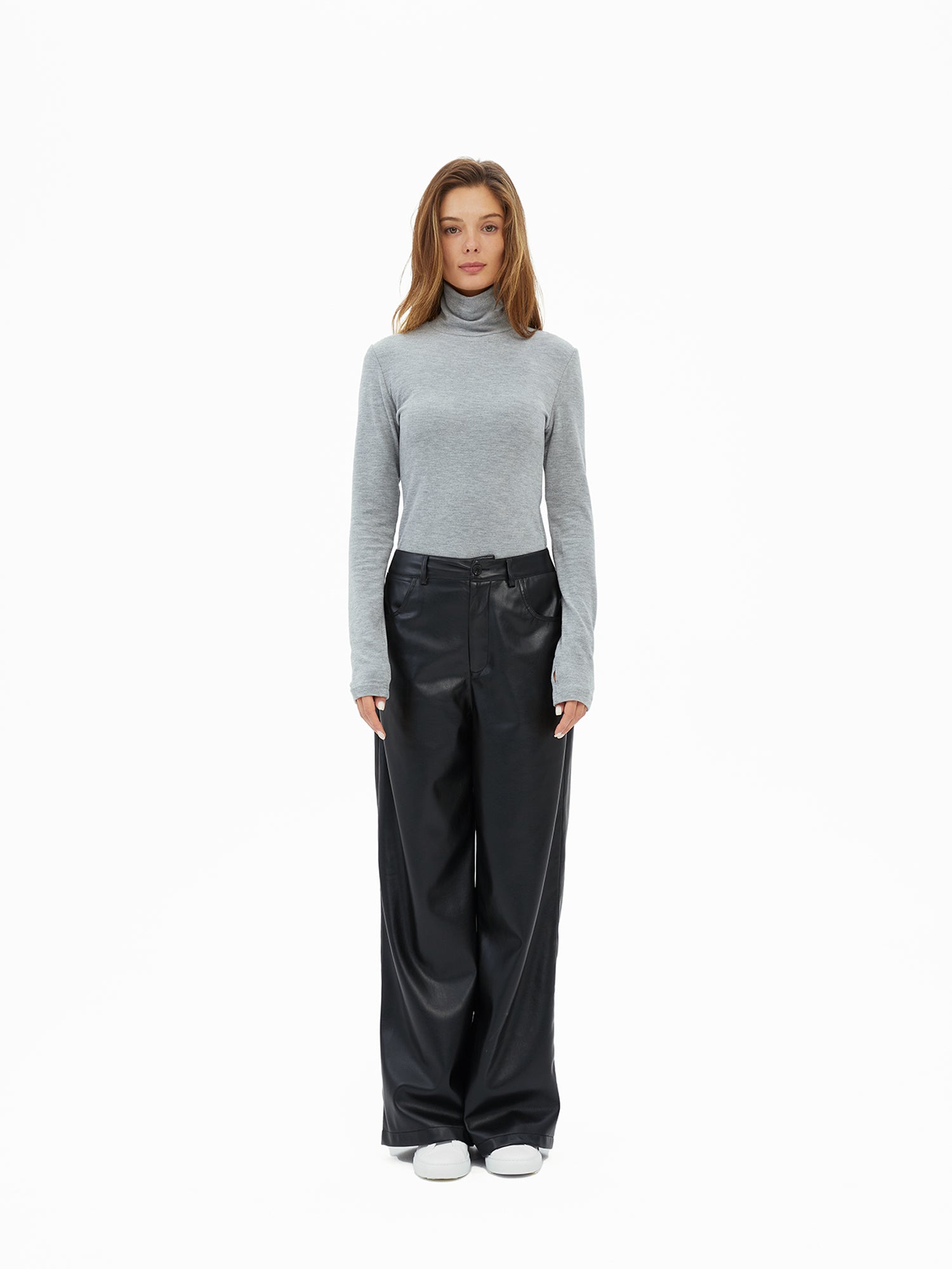 Thermal Roll Turtleneck Long Sleeve Top