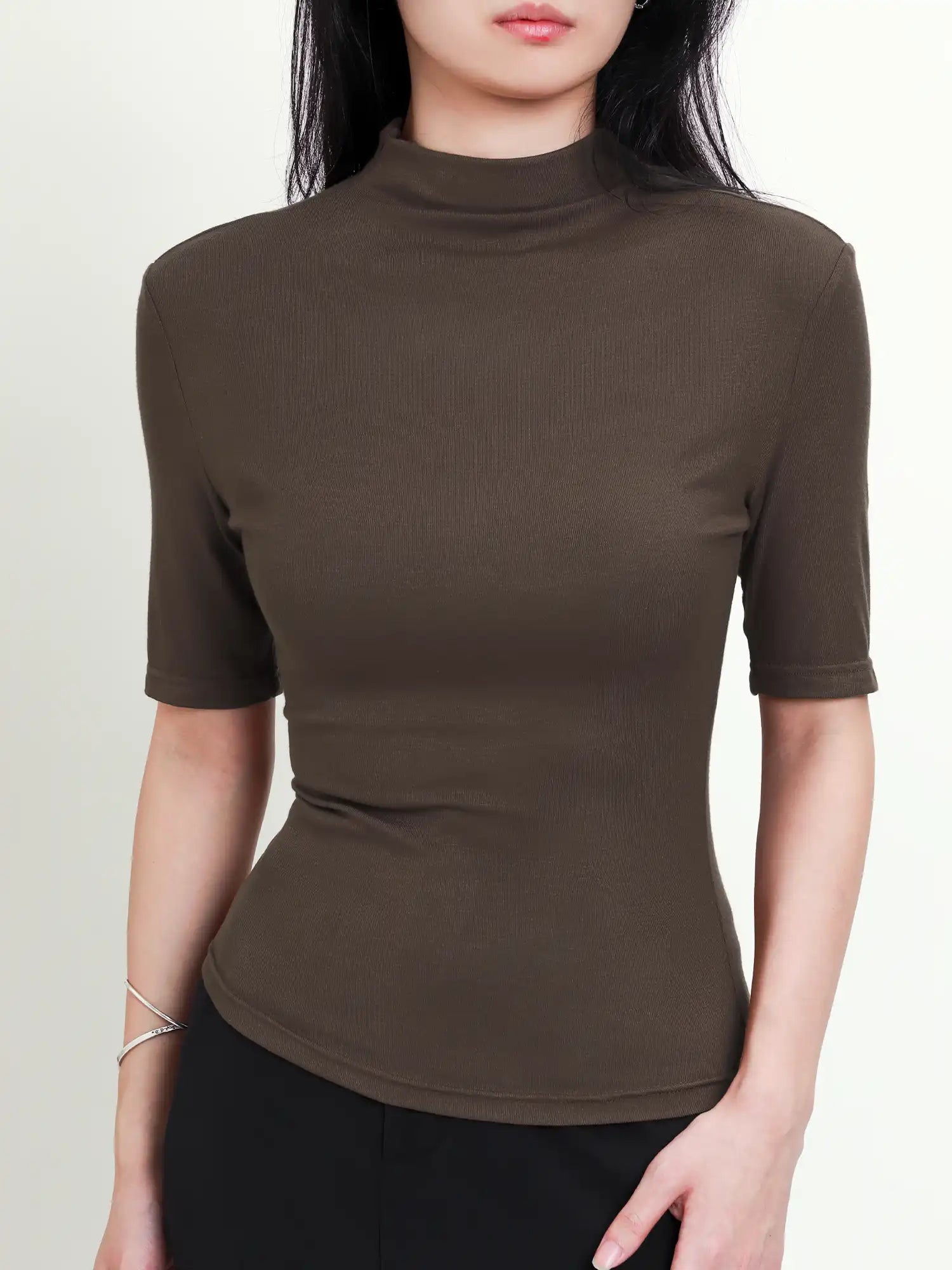 Mock Neck Short Sleeve Top