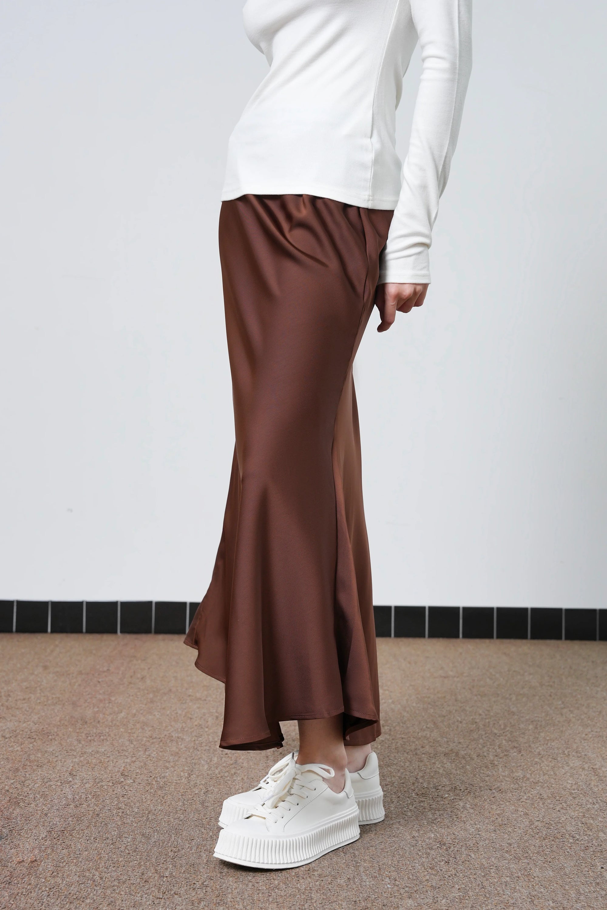 Buffed Silk-Liked Maxi Skirt