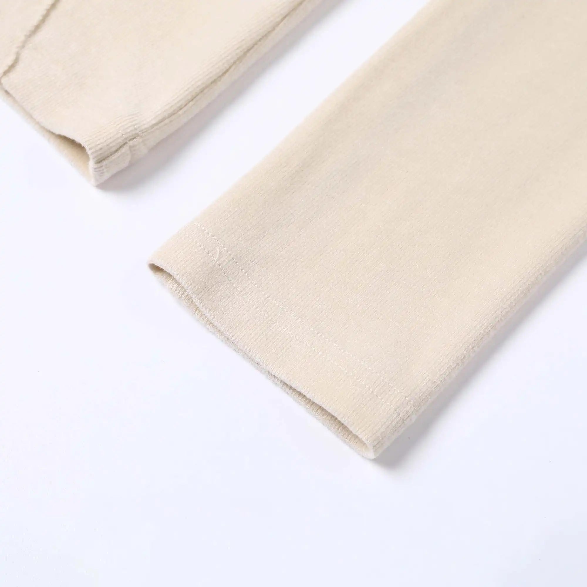 Thermal Mock Neck Irregular Line Bottoming Top