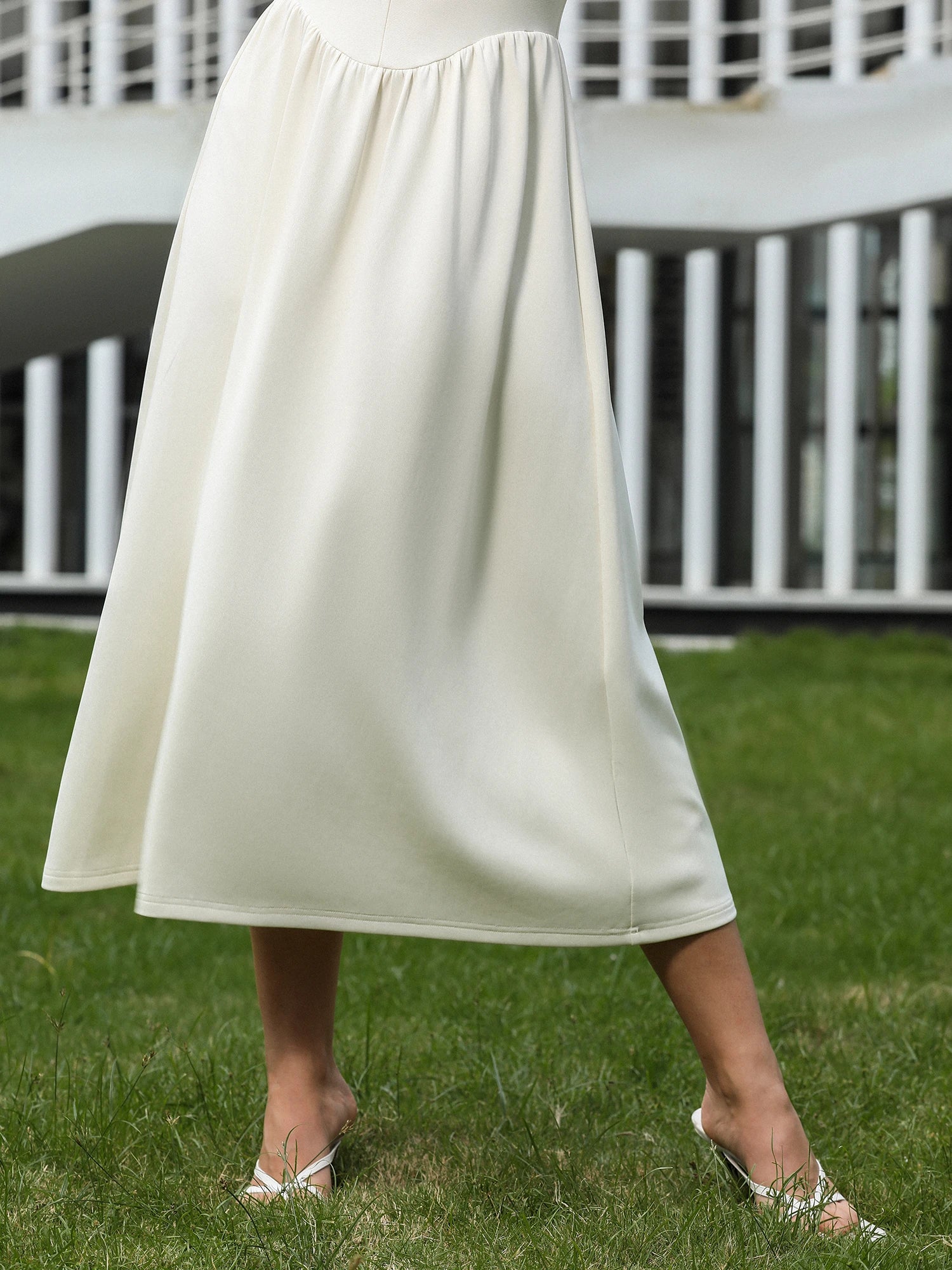 Halter Twisted Swing Hem Maxi Dress