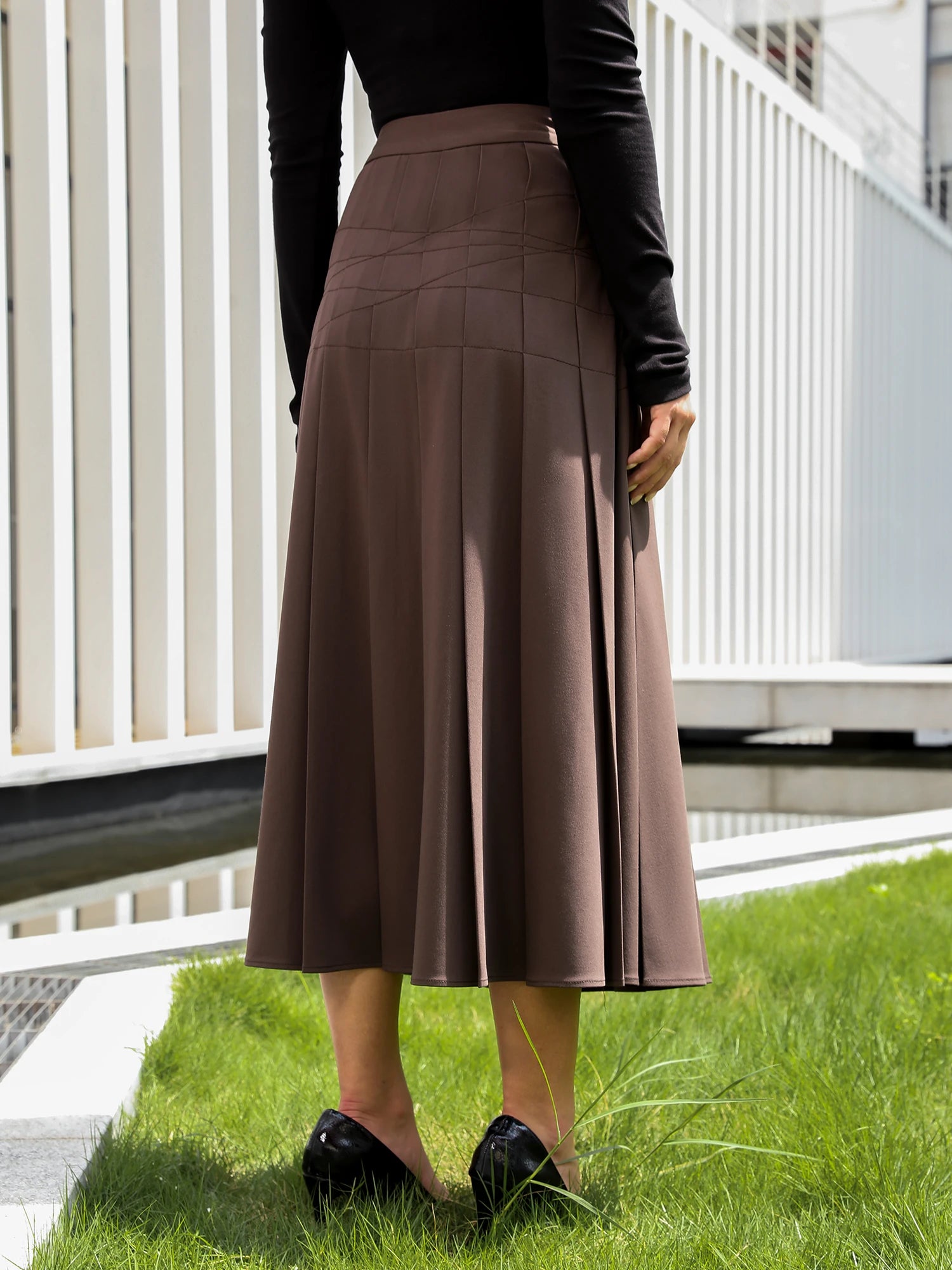 High Waist Stitch Pleated Maxi Skirt