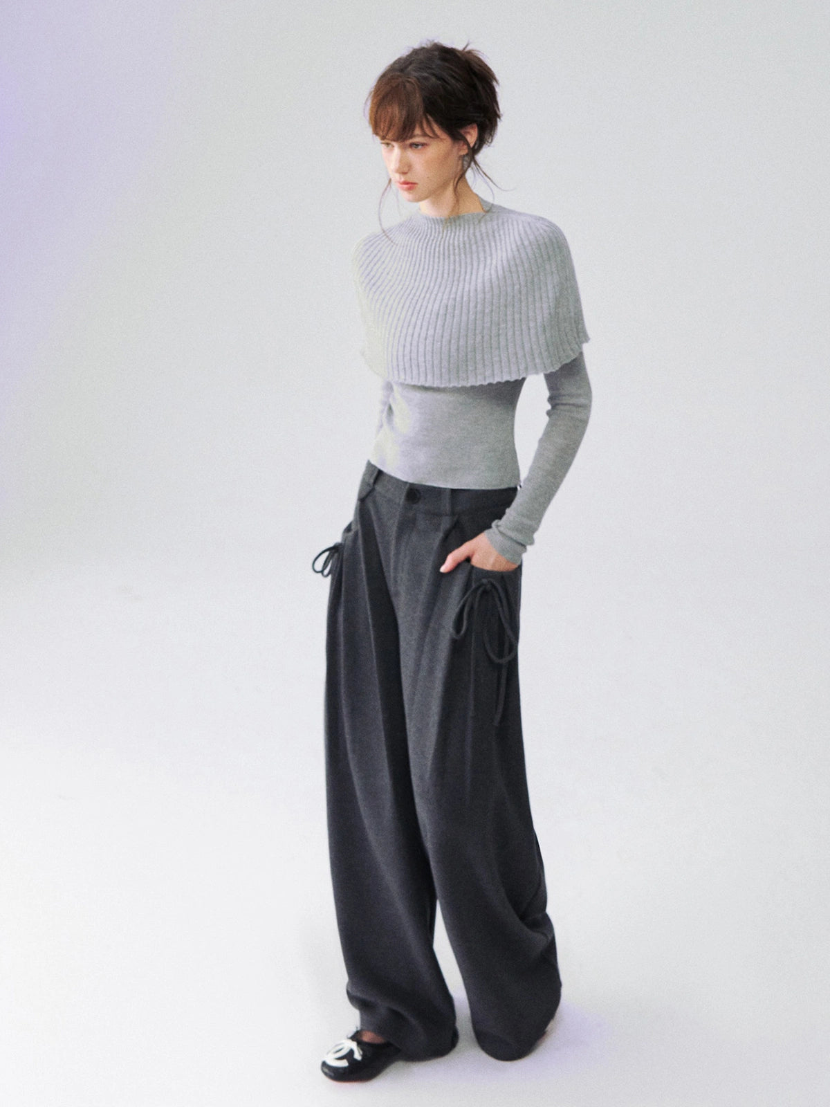 Bow-Pocket Pleated Wide-Leg Pants