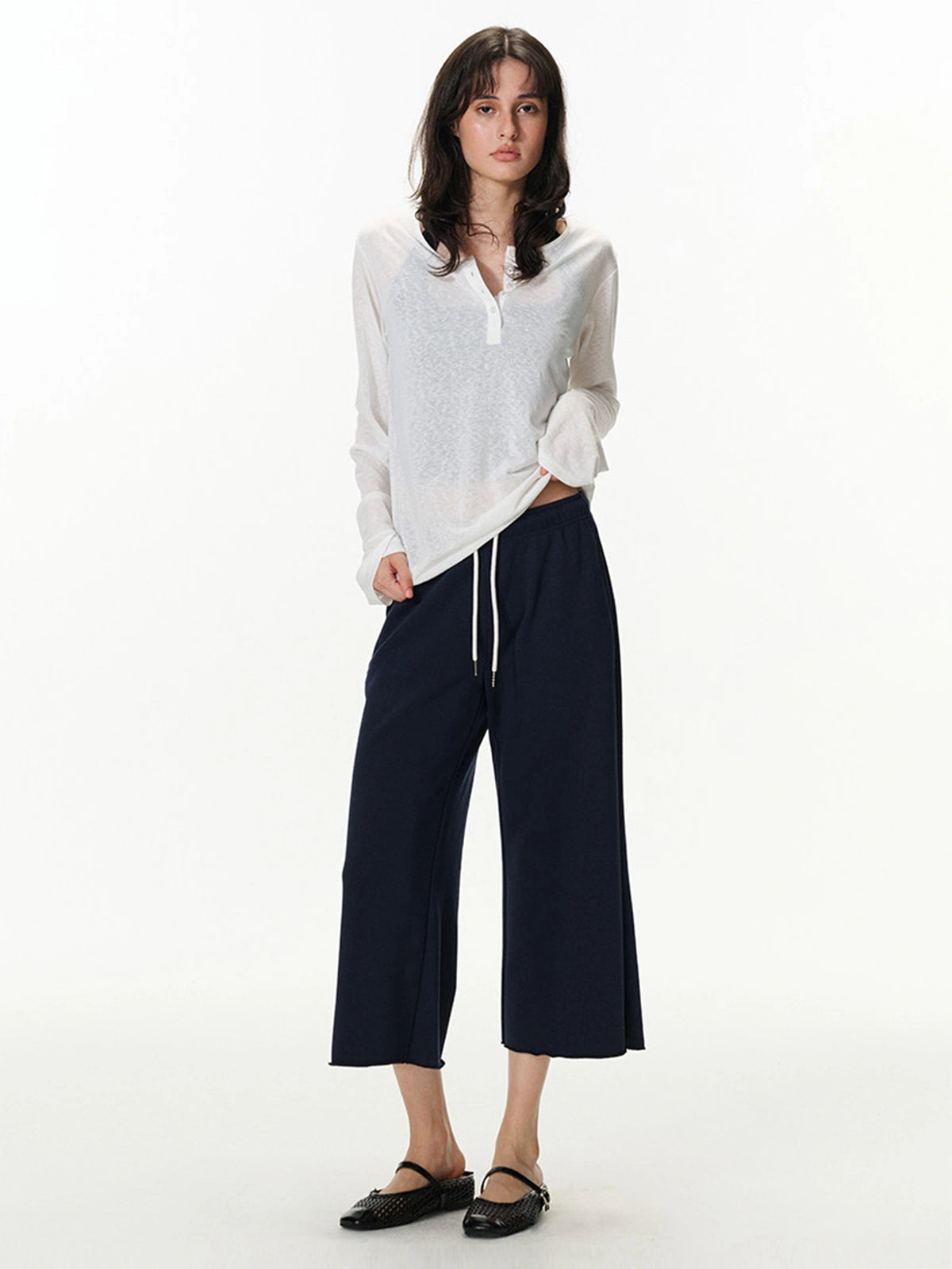 Cropped Wide-Leg Capri Pants