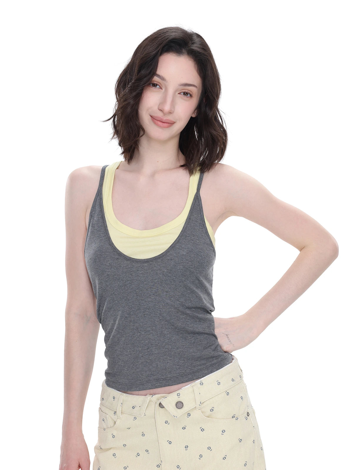 Cross-Back Layered Tank Top in Gray/Yellow �� view 4