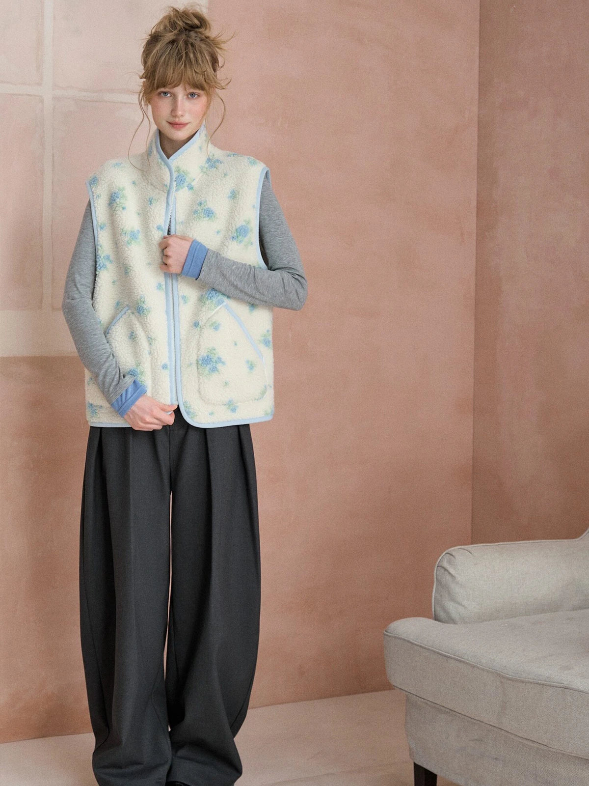 Floral Stand-Collar Zip Vest