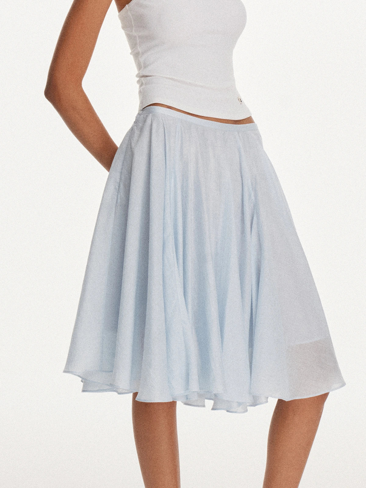 Gathered A-Line Midi Skirt in Ivory ¡ª view 9