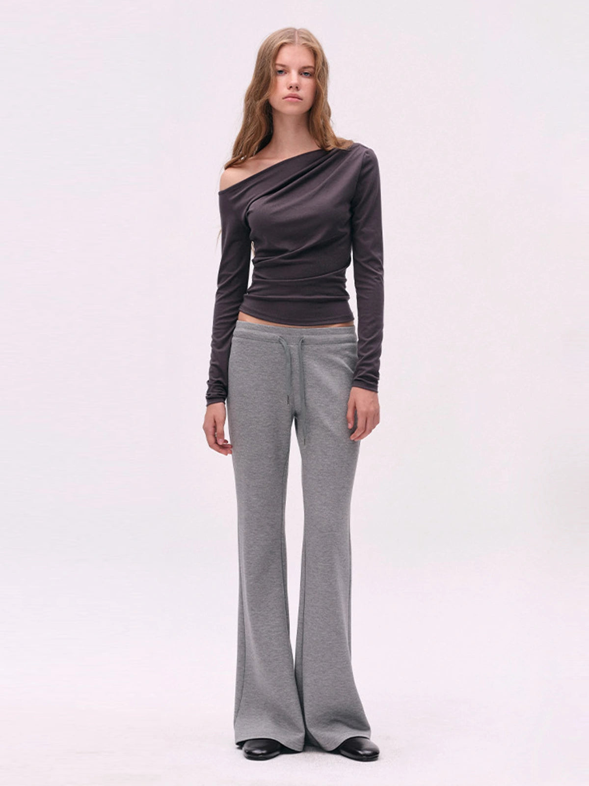Low-Rise Drawstring Flared Sweatpants