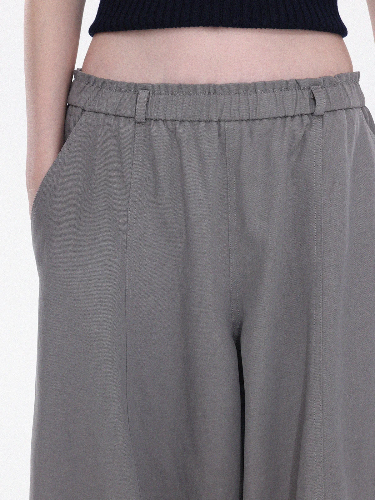 Pleated Barrel-Leg Pants