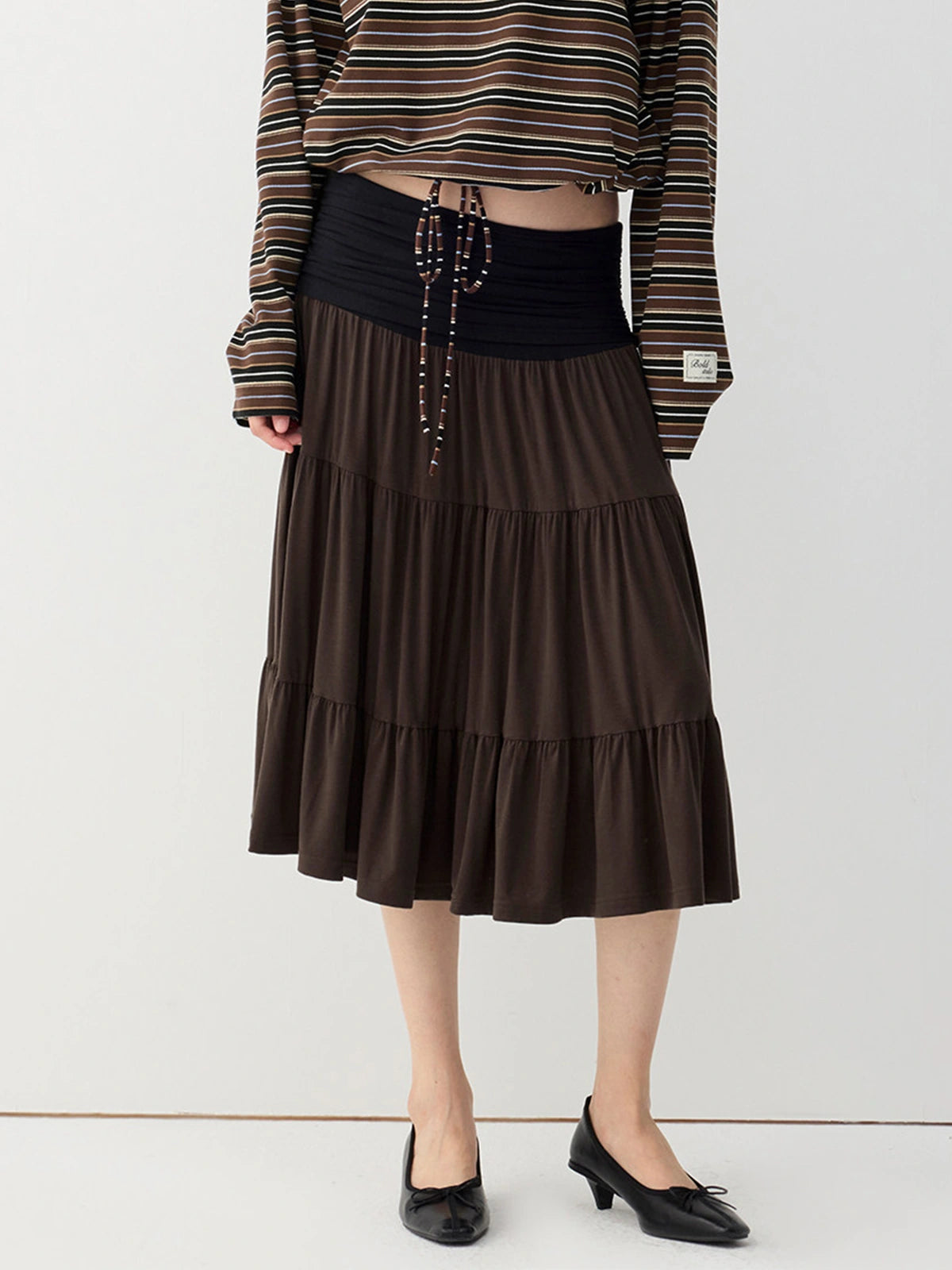 Ruched-Waist Tiered Midi Skirt in Navy ¡ª view 2